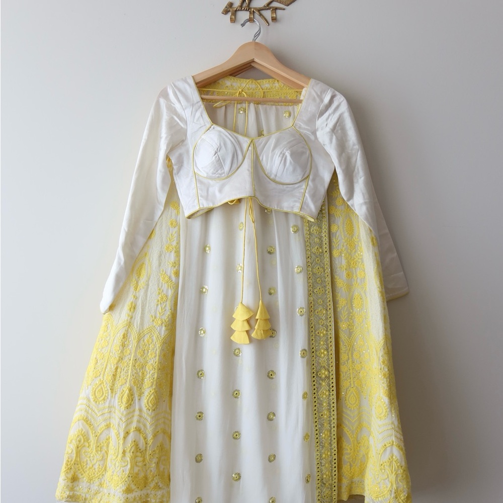 Yellow Lucknowi Lehenga Choli Set - BRAND NEW, AVAILABLE IN ALL SIZES